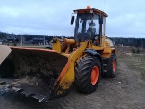 Погрузчик AMKОДОР 332 с4 (2011)